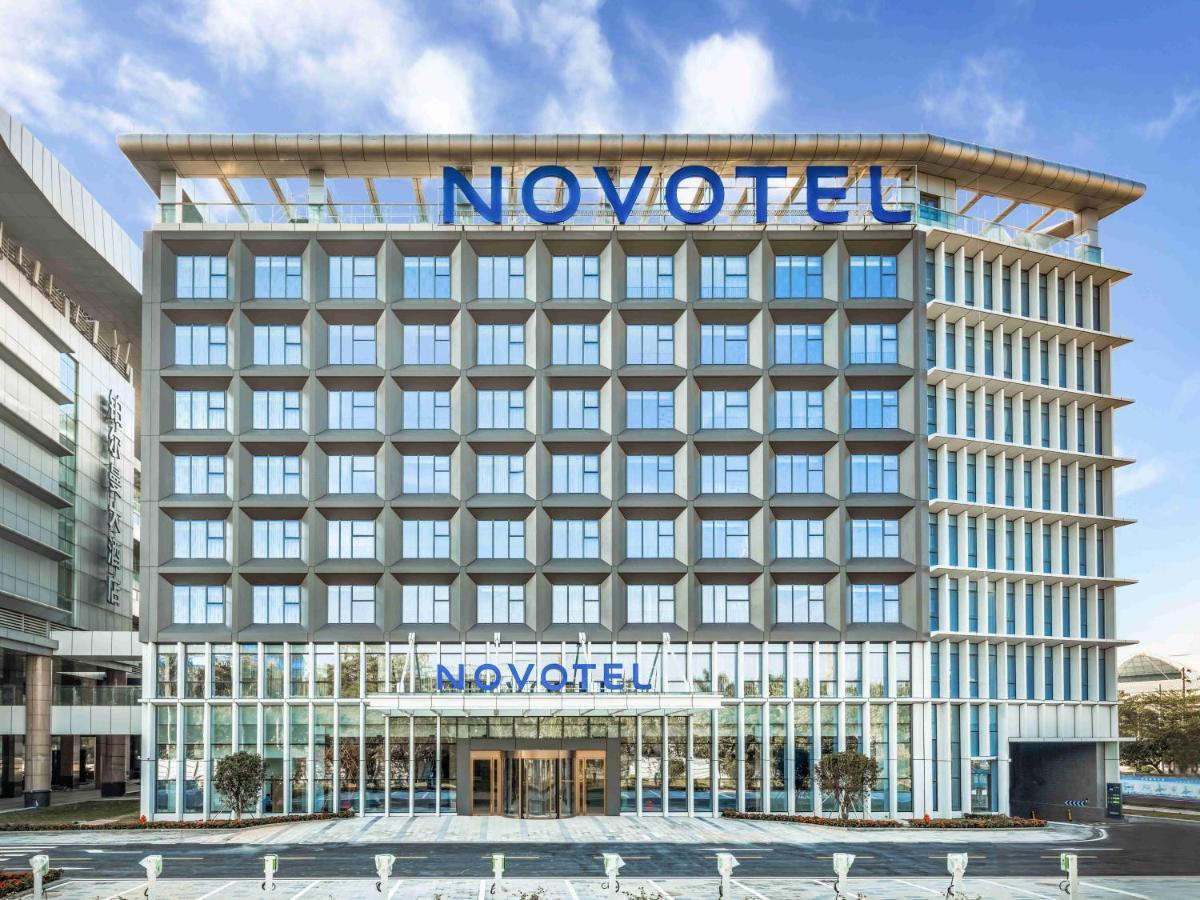 Novotel Guangzhou Baiyun Airport - Canton Fair Free Shuttle Bus & Official Registration Agency Bagian luar foto