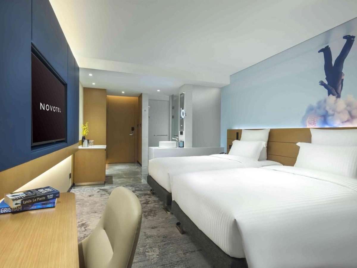 Novotel Guangzhou Baiyun Airport - Canton Fair Free Shuttle Bus & Official Registration Agency Bagian luar foto