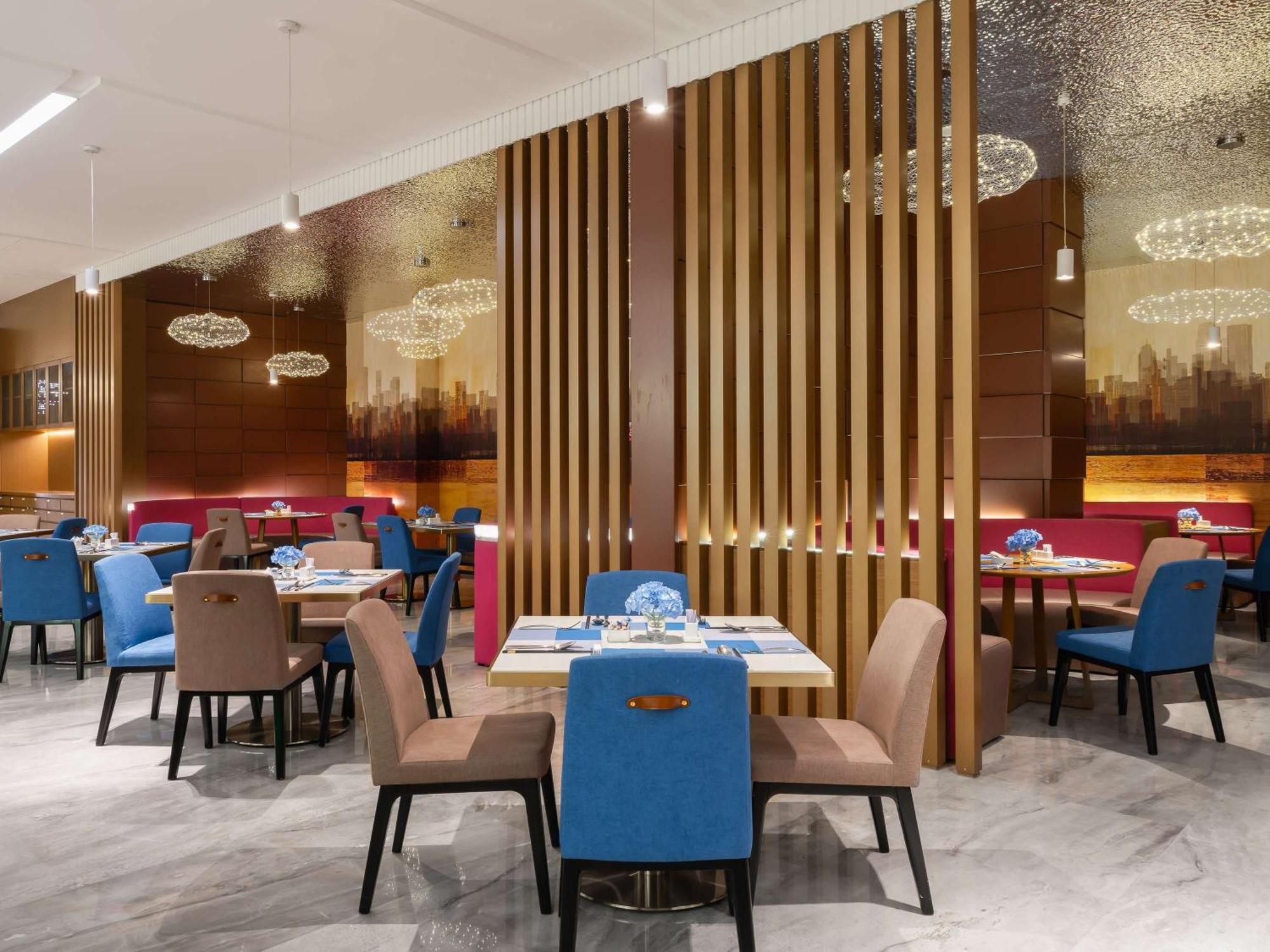 Novotel Guangzhou Baiyun Airport - Canton Fair Free Shuttle Bus & Official Registration Agency Bagian luar foto